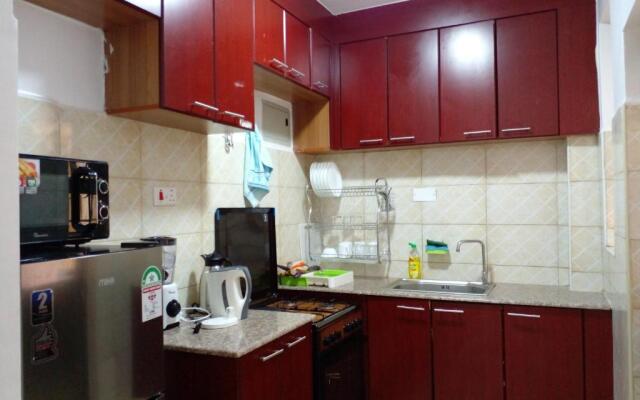 Lovely 1 bedroom condo at Greatwall Gardens