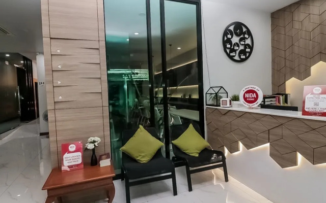 NIDA Rooms Pathumwan 29 Center Complex