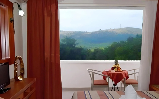 Naturist Angel Hotel Club