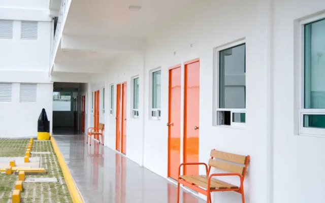 Hotel Los Pinos Express