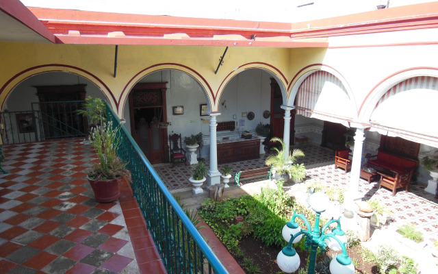 Hotel Real Toledo by Kavia