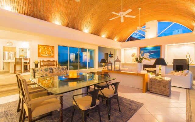 Amazing Ocean View From 6 Bedroom Pedregal Home: Villa Cerca del Cielo