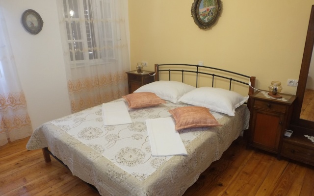 House Dragica