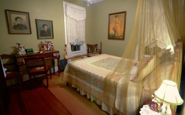 Florence Inn Bed and Breakfast