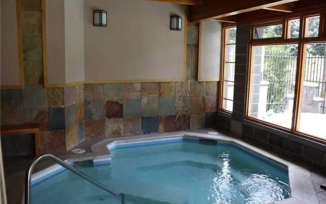 Trails End 509  Apartment 1