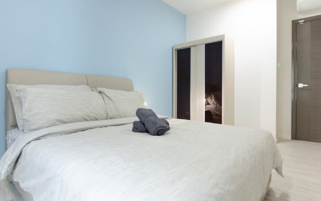 Cozy & High Floor Suite in Suasana JB 15, Views – Guest Rooms – Johor Bahru