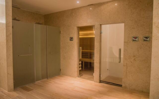 Hilton Pilar
