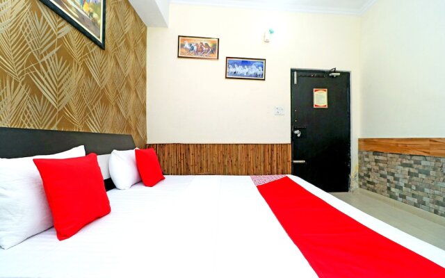 Welcome Lounge by OYO Rooms