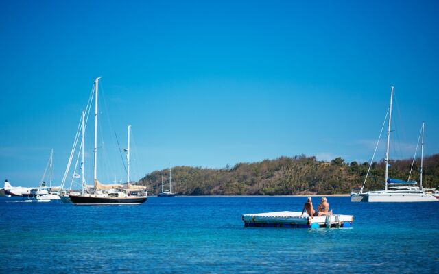 Nanuya Island Resort