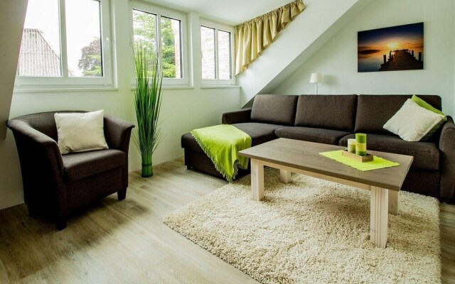 Frau Clara Haus - Ecke 3