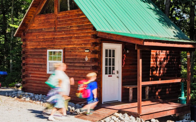 Kozy Haven Log Cabins