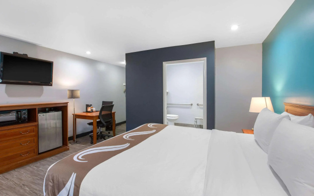 Quality Inn Near Hollywood Walk of Fame