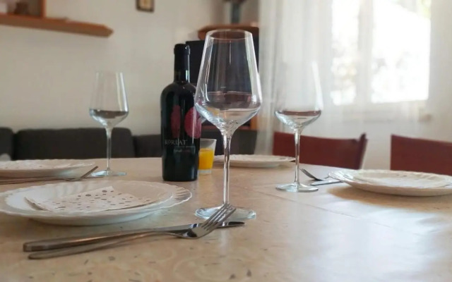 Garden apartment with a View