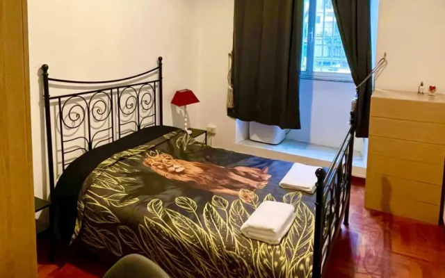 Parisa suite2