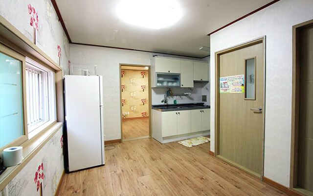 Yeongdeok Songa Pension