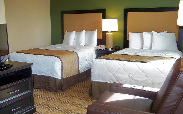 Sonesta Simply Suites Stafford