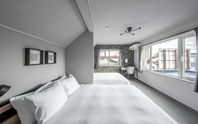 The Arklune – Guest Rooms – Sapporo
