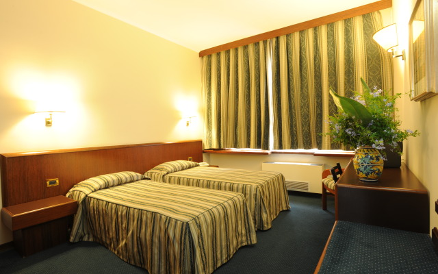 Hotel President
