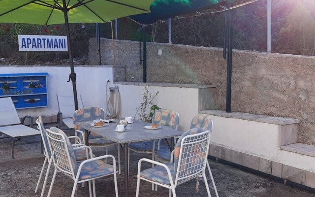 Apartments Andrijana