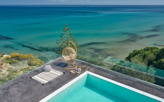 Sueño LUXURY VILLA 180 Iconic Sea View