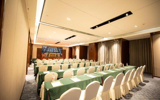 Madison Hotel Zhengzhou Erqi Plaza