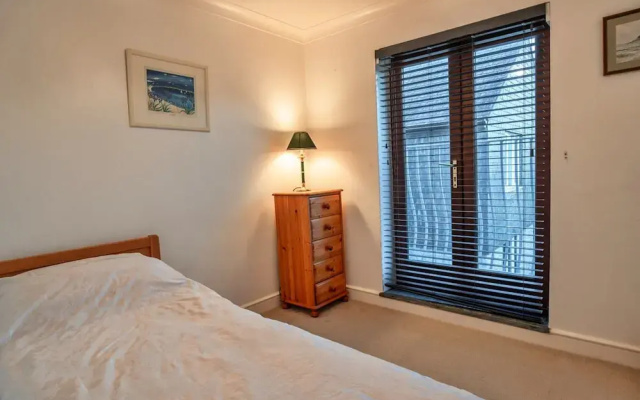 Apartment in Falmouth Near Beaches & Harbour