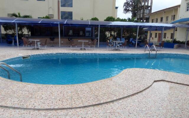 Golden Tulip Lagos Airport Hotel