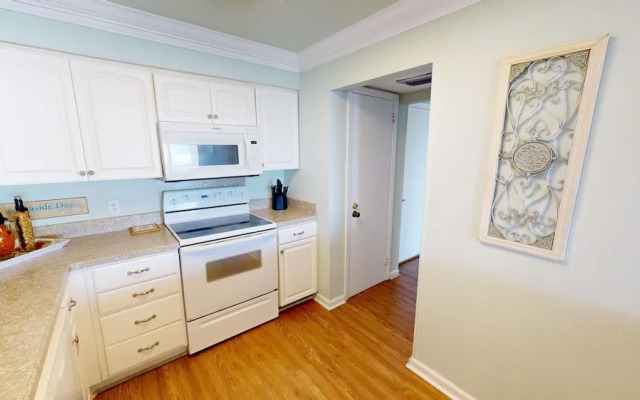 Beach House 304b 1 Bedroom Condo