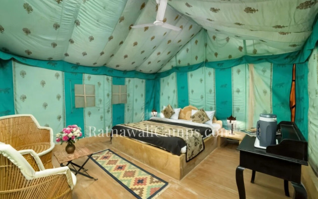 Ratnawali Camps