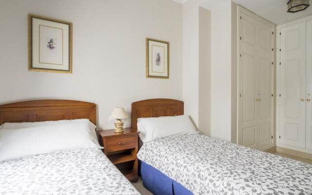 Alluring Apartment in Seville With Garden