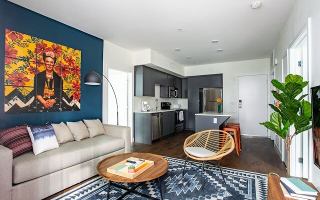 WanderJaunt - North Park Apartments