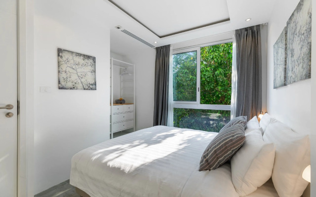 Luxury Apartment Unique Residences