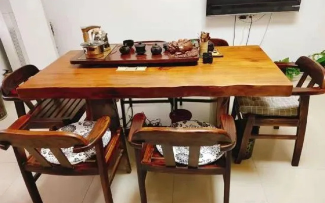 Cenxi Hotel (Huashan Scenic Area)