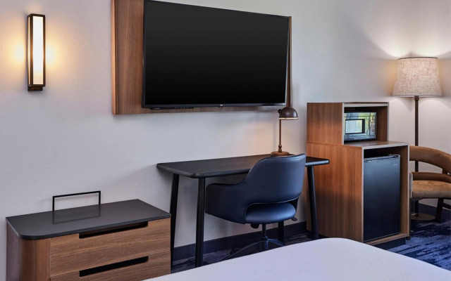 Fairfield Inn & Suites by Marriott Burlington