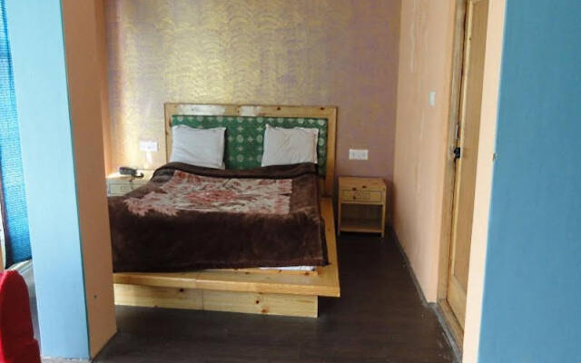 The Leh-Chen Hotel