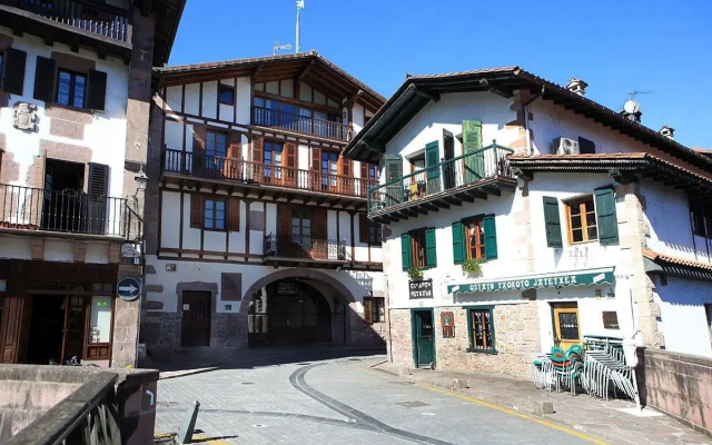 Hostal Trinkete Antxitonea