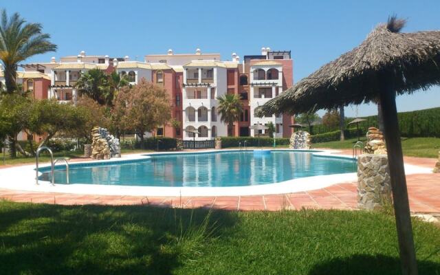 Apartment - 1 Bedroom with Pool - 107715