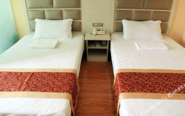 Qingzhu Hotel · Ao7 Boutique (Wuhan Wuhuan Avenue Subway Station)