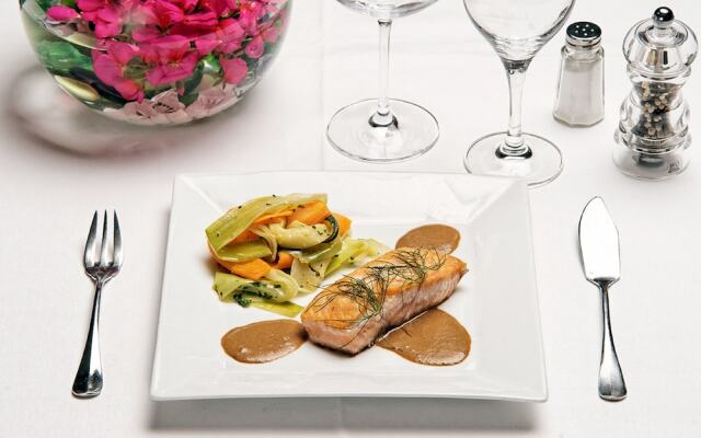 Logis Hôtel Restaurant La Tête Noire