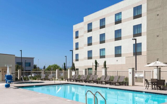 Hampton Inn & Suites Murrieta Temecula