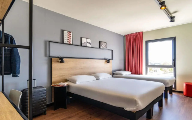 Ibis Marseille Marignane Technopole