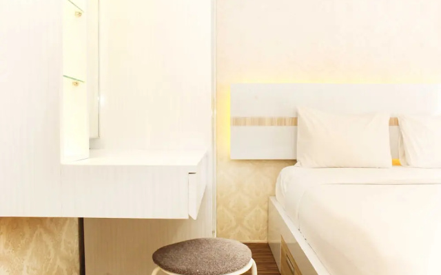 Comfort Living 1Br At Grand Sentraland Karawang Apartment