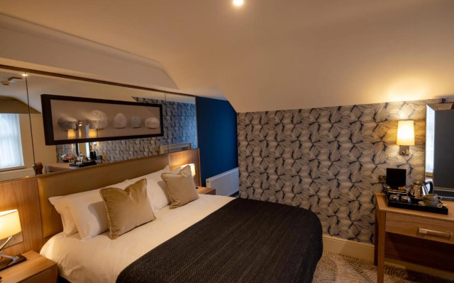 Brisbane House Hotel