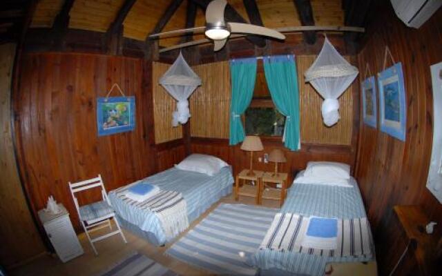Dolphin Lodge