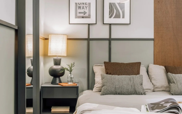 Zappa - 2 Bedrooms in Chamber