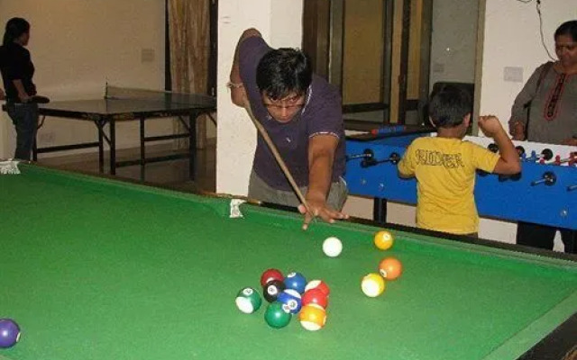 Hotel Kasauli Woods