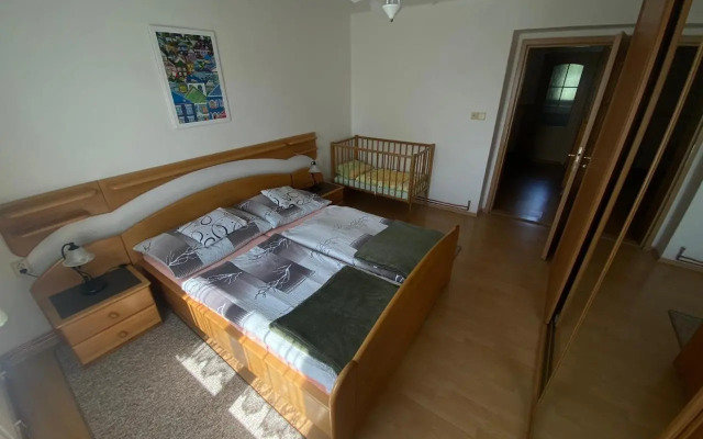 Apartment Bajt