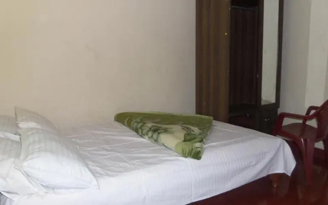 Hilly Hut Home Stay