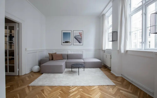 Beautiful 2-bed in top Location