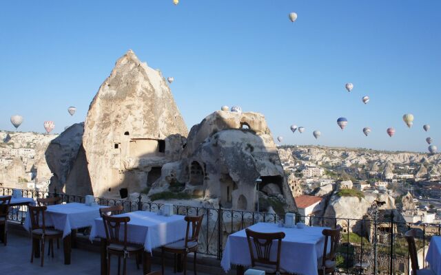 Amber Cave Suites